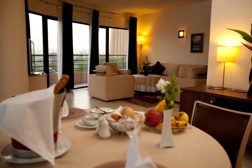 Hotel El Farouk 巴马科 外观 照片