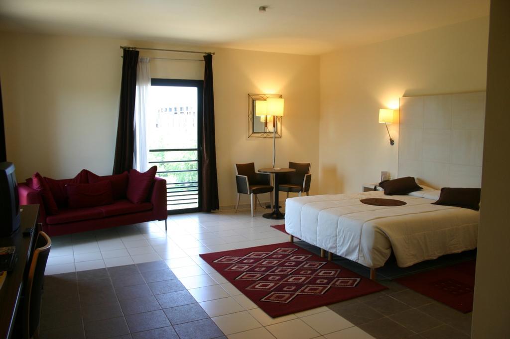 Hotel El Farouk 巴马科 外观 照片